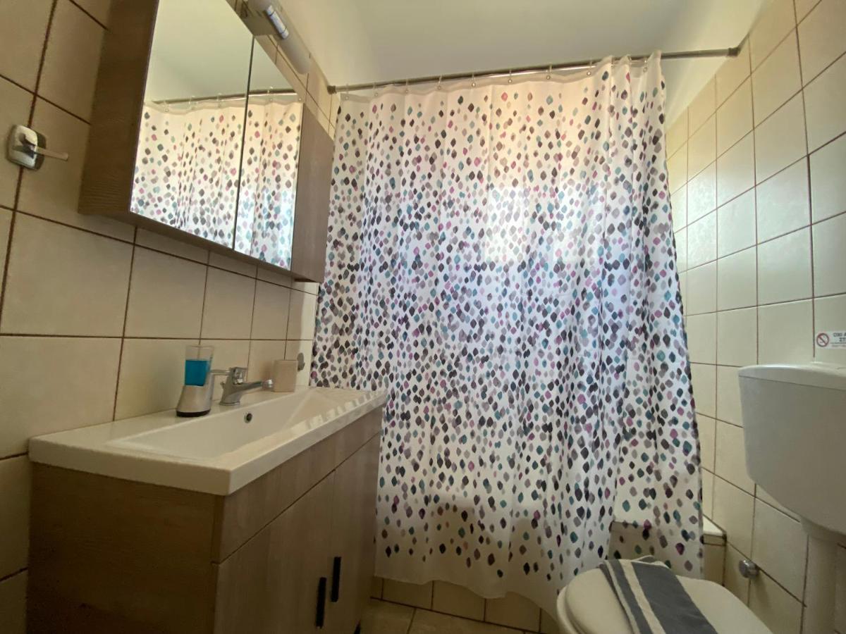 Cozy And Quiet Mini City Apartment ตริกาลา ภายนอก รูปภาพ